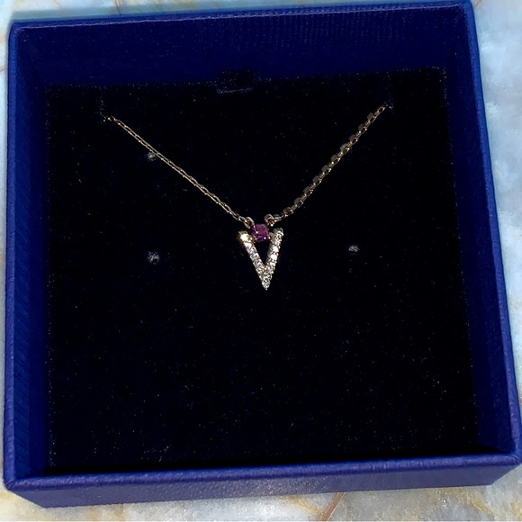 Swarovski Crystals Gold 2 Piece Set Earrings & Necklace - Picture 11 of 15